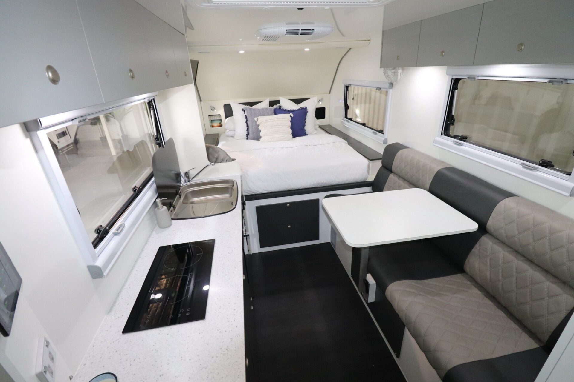 Interior Design and Comfort in Hybrid Campers: The Rhinomax Difference